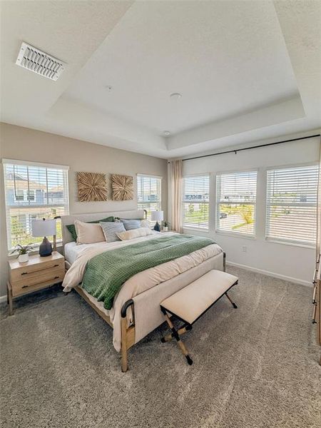 Furnished interior view inside a new home in , Orlando (Image 9).
