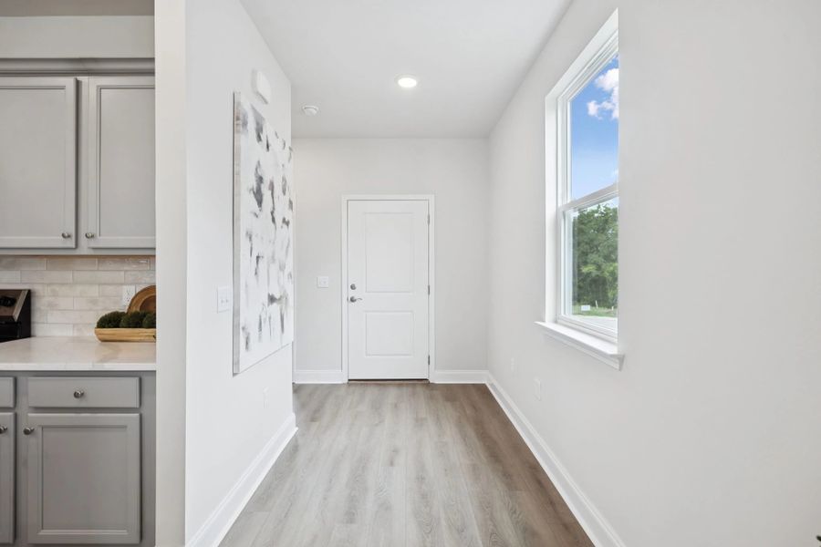 Entry | For representation purposes only. Options and layout may vary by community and home plan. Entry | For representation purposes only. Options and layout may vary by community and home plan.