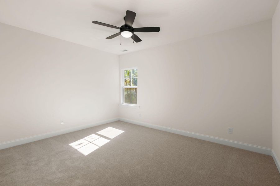 Spacious, unfurnished interior of a new home in , Hollywood (Image 42).