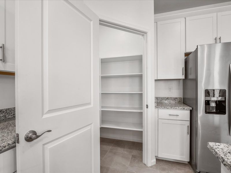 Furnished interior view inside a new home in Entrada Del Toro, Sahuarita (Image 4).