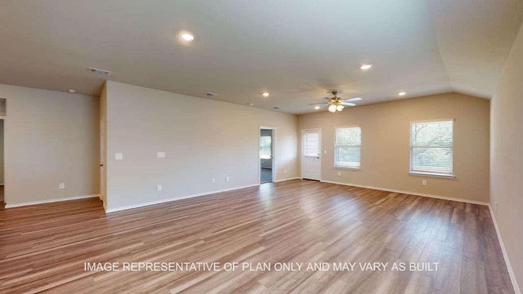 Spacious, unfurnished interior of a new home in Park Meadows, Lorena (Image 17). Spacious, unfurnished interior of a new home in Park Meadows, Lorena (Image 17).
