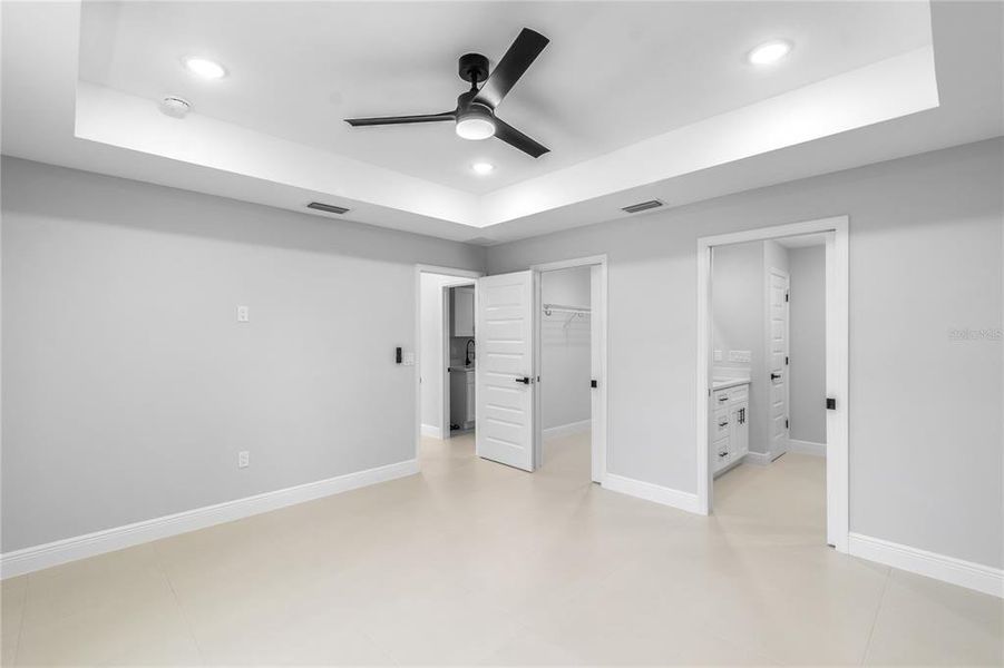 Spacious, unfurnished interior of a new home in , Belleview (Image 19). Spacious, unfurnished interior of a new home in , Belleview (Image 19).