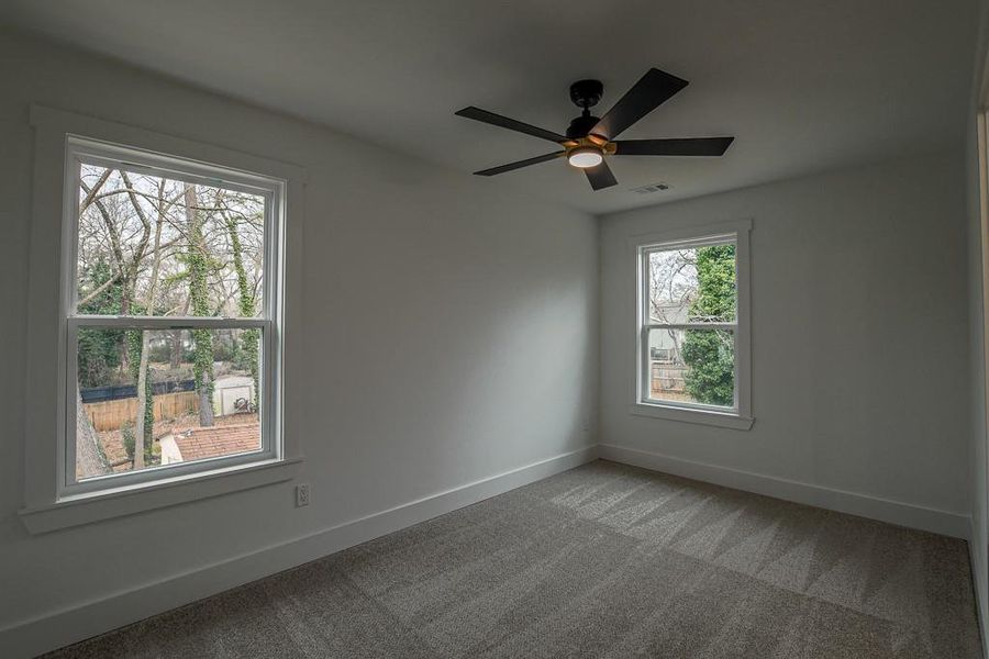 Spacious, unfurnished interior of a new home in , Atlanta (Image 34).