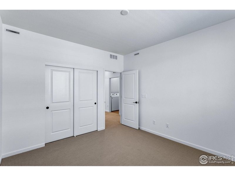 Spacious, unfurnished interior of a new home in , Berthoud (Image 28).