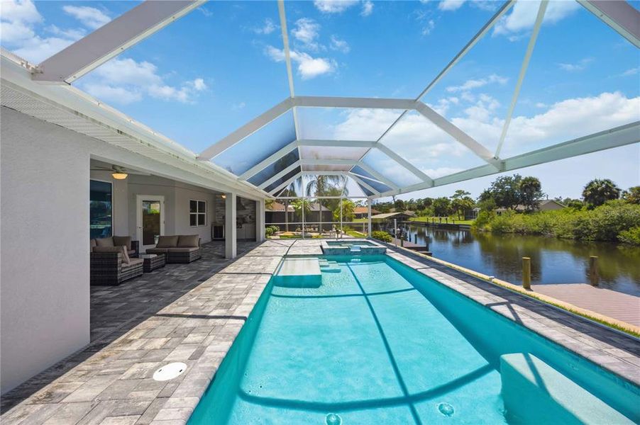 Exterior details and patio area of a home in , Port Charlotte (Image 36).
