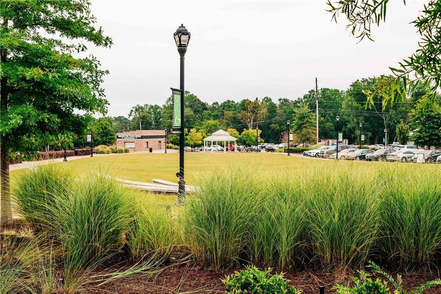 Image 104 of a home in Rosewood Lake Estates.