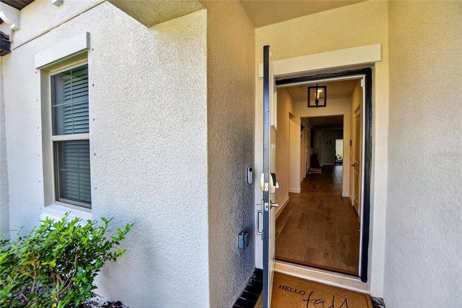 Exterior details and patio area of a home in Southshore Bay Active Adult, Wimauma (Image 41).