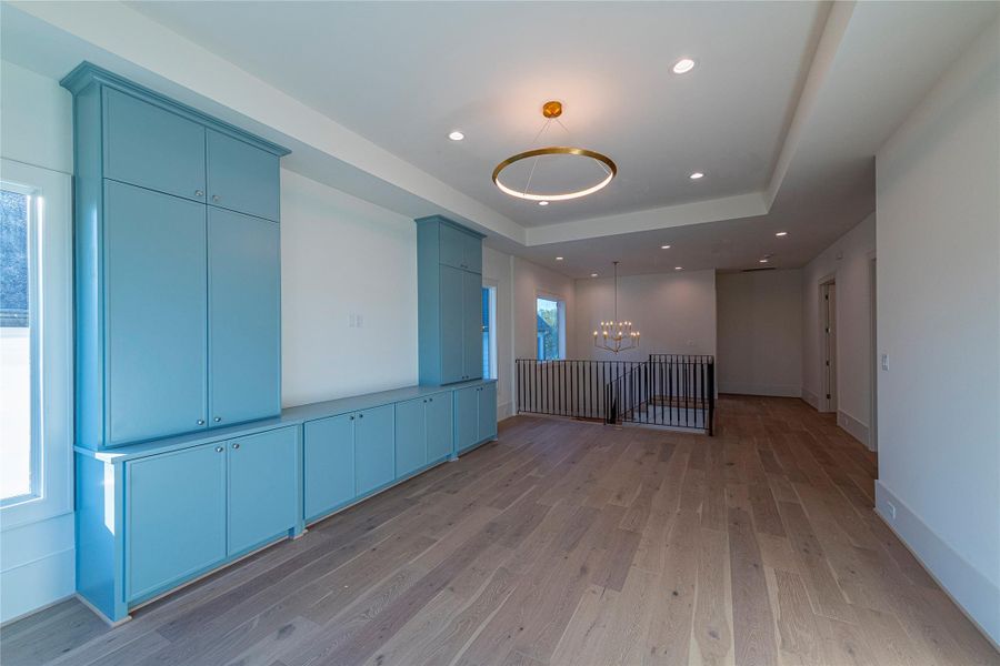 Spacious, unfurnished interior of a new home in , Houston (Image 34).