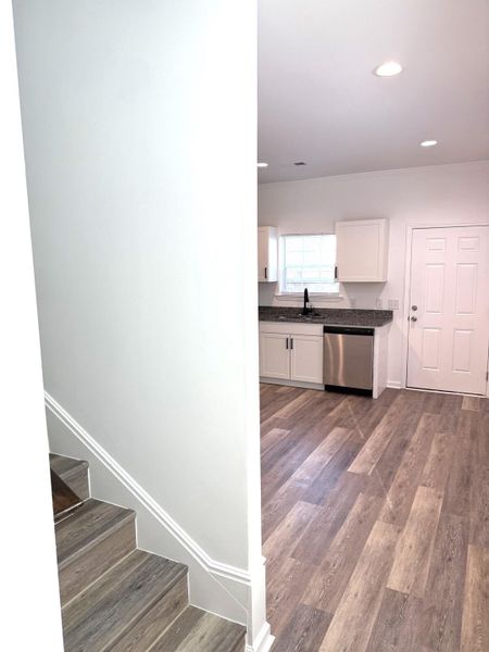 Spacious, unfurnished interior of a new home in , North Charleston (Image 39).