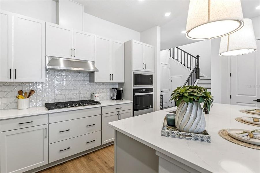 Furnished interior view inside a new home in Emerald Landing at Waterside at Lakewood Ranch – Cottage Series, Sarasota (Image 44). Furnished interior view inside a new home in Emerald Landing at Waterside at Lakewood Ranch – Cottage Series, Sarasota (Image 44).