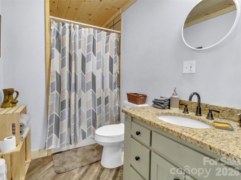 Furnished interior view inside a new home in , Sylva (Image 7).