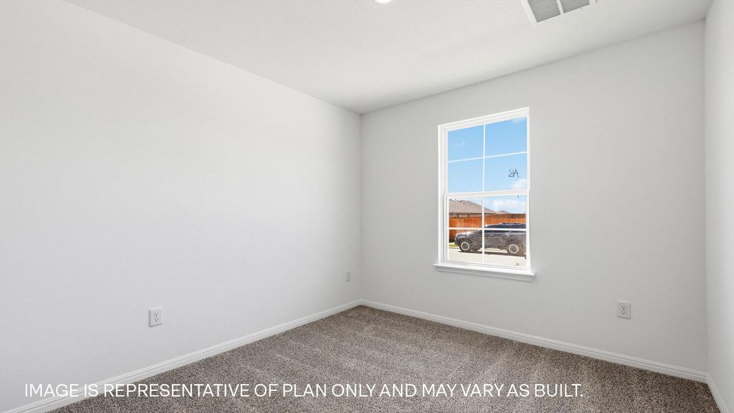 Representative unfurnished interior of a home built from the The Easton by D.R. Horton in Prairie Lakes, Buda (Image 18).