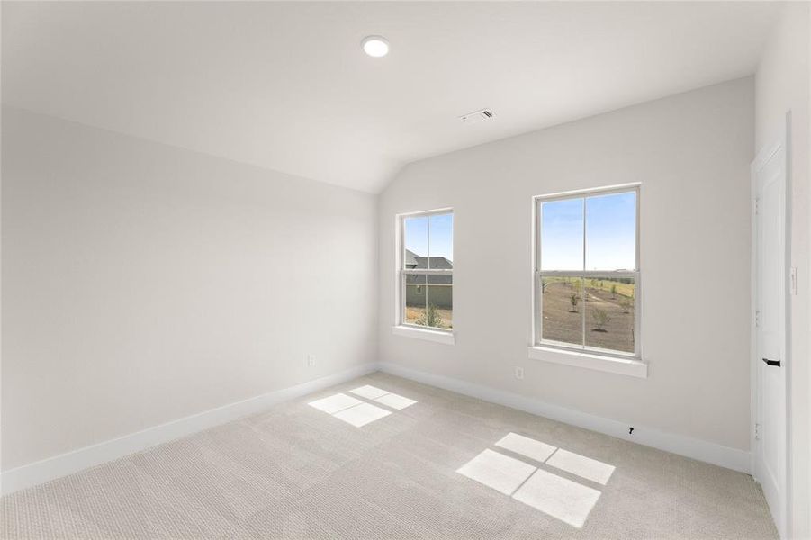 Spacious, unfurnished interior of a new home in Treeline, Justin (Image 12).