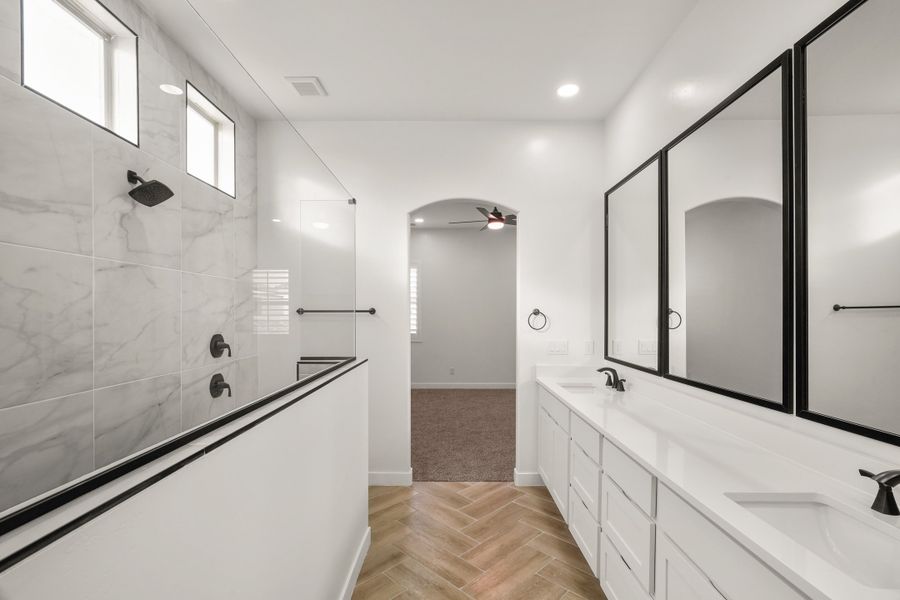 Furnished interior view inside a new home in Paseo Del Este Unit 9, El Paso (Image 13). Furnished interior view inside a new home in Paseo Del Este Unit 9, El Paso (Image 13).