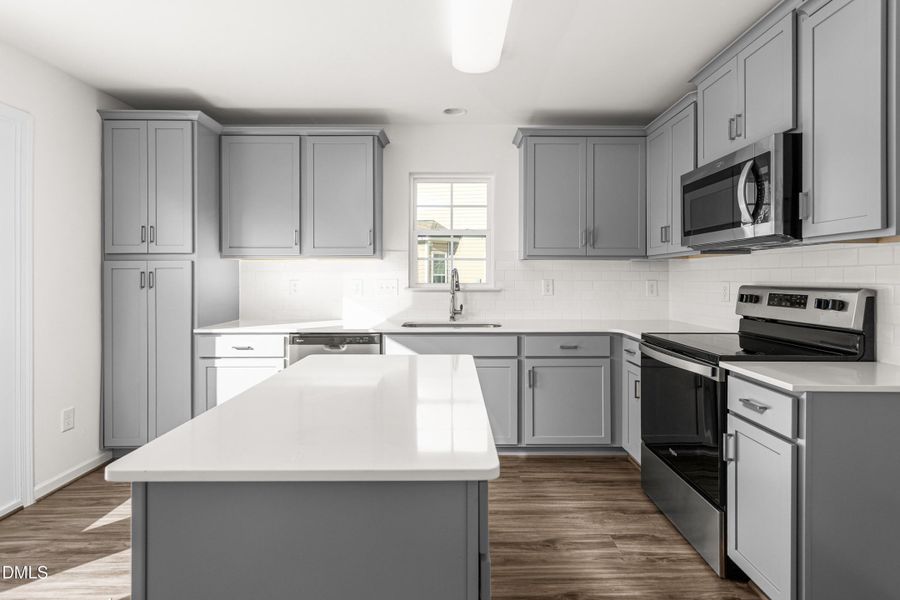 1061 Thicket Drive-10