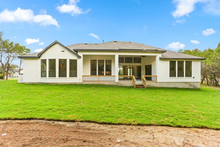 Tobias C rear exterior