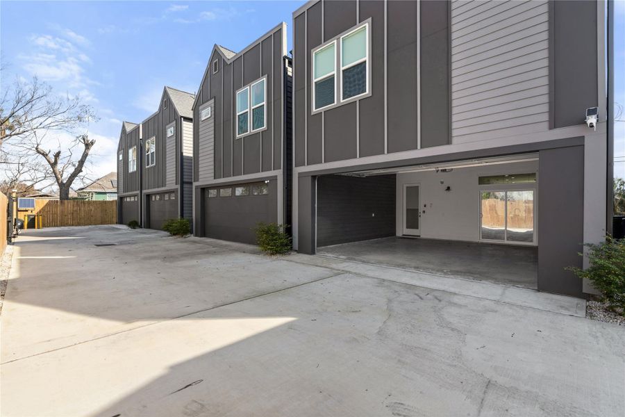 Front exterior of a new home in , Houston, TX, highlighting curb appeal (Image 26).