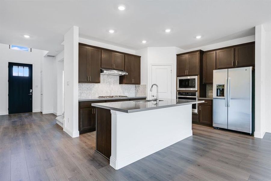 1453 Zapateado Way ~ Ready Now