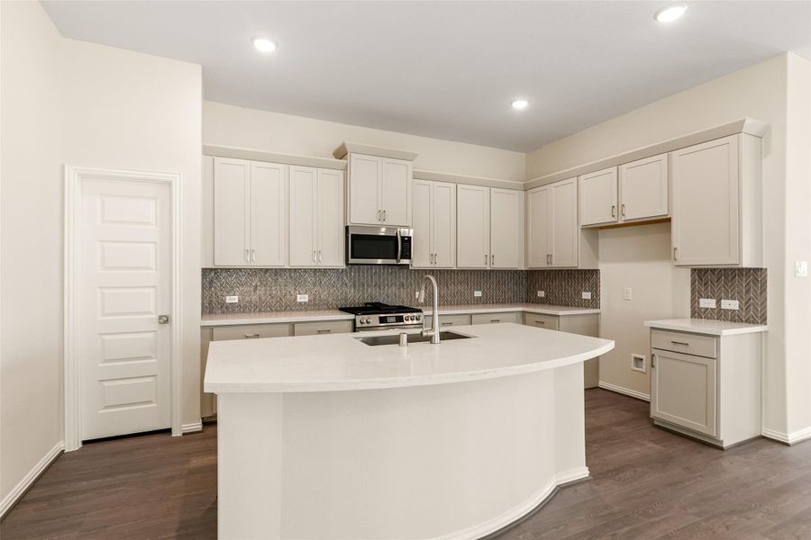 Furnished interior view inside a new home in Westland Ranch, League City (Image 15).