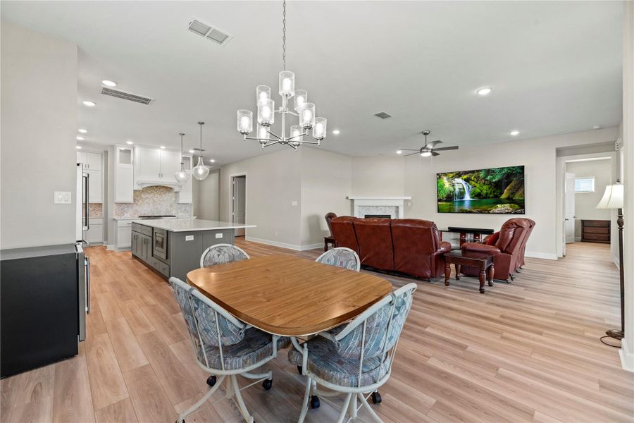 Furnished interior view inside a new home in , Katy (Image 13).