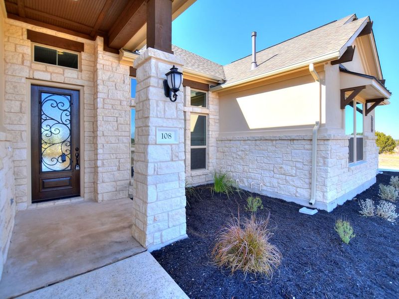 Representative exterior details of a home built from the Siena II by Giddens Homes in Clearwater Ranch, Liberty Hill (Image 65).