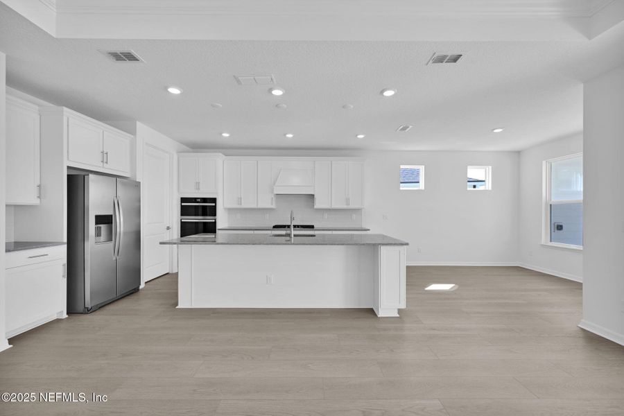 Furnished interior view inside a new home in Del Webb Saint Johns, St. Johns (Image 9).