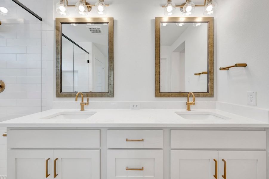 Owner's Bath Owner's Bath