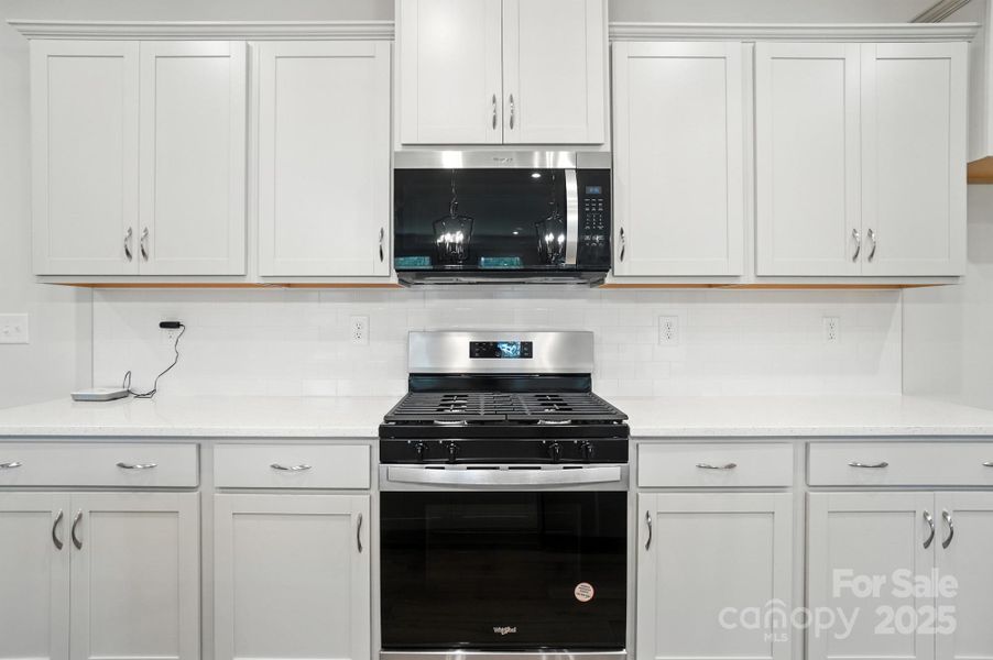 Furnished interior view inside a new home in Waxhaw Landing, Monroe (Image 2).