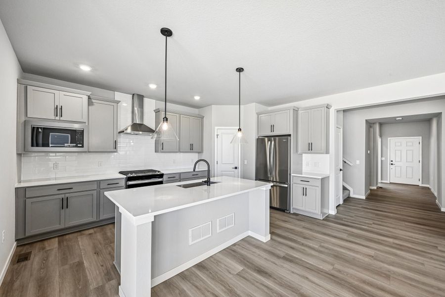 13795 DAFFODIL WAY, Parker, CO.  - Slide 12