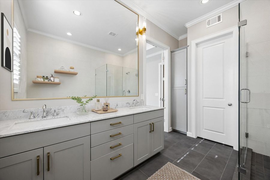 Furnished interior view inside a new home in , Houston (Image 14).