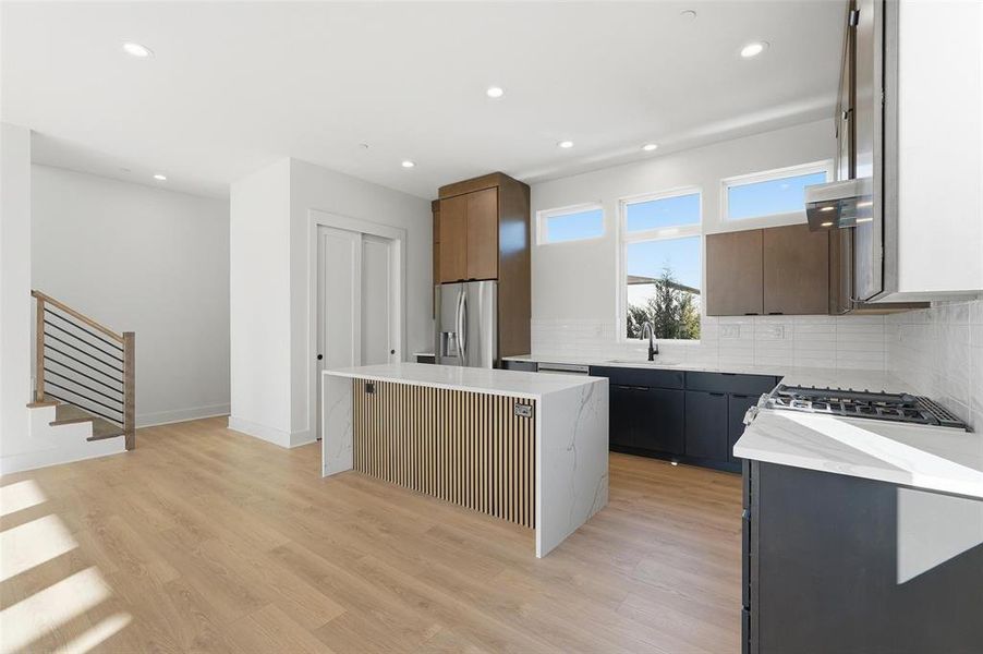 Furnished interior view inside a new home in , Dallas (Image 14).