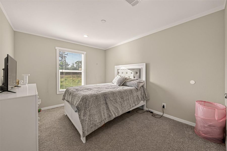 Furnished interior view inside a new home in , Cleveland (Image 31).