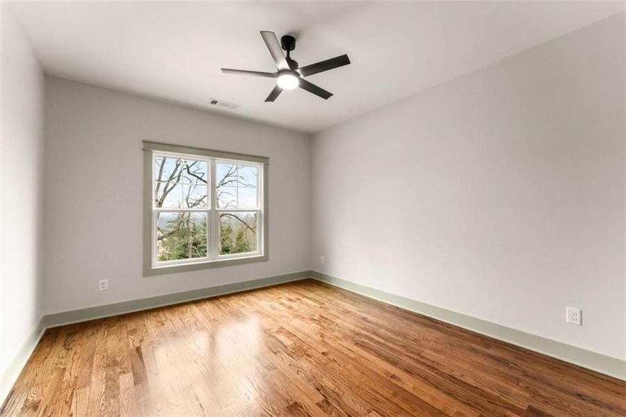 Spacious, unfurnished interior of a new home in , Cleveland (Image 35).