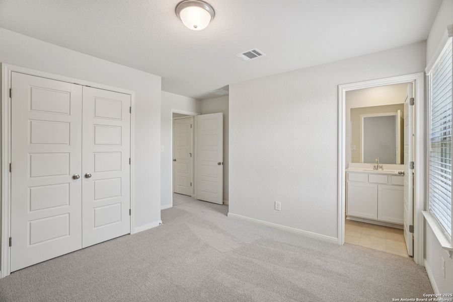 Spacious, unfurnished interior of a new home in Arcadia Ridge - Premier Series, San Antonio (Image 14). Spacious, unfurnished interior of a new home in Arcadia Ridge - Premier Series, San Antonio (Image 14).