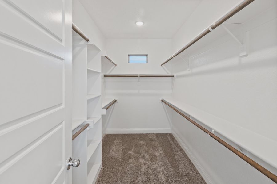 Representative unfurnished interior of a home built from the The Harper by Doug Parr Custom Homes in Spring Valley Ranch, Paradise (Image 29).