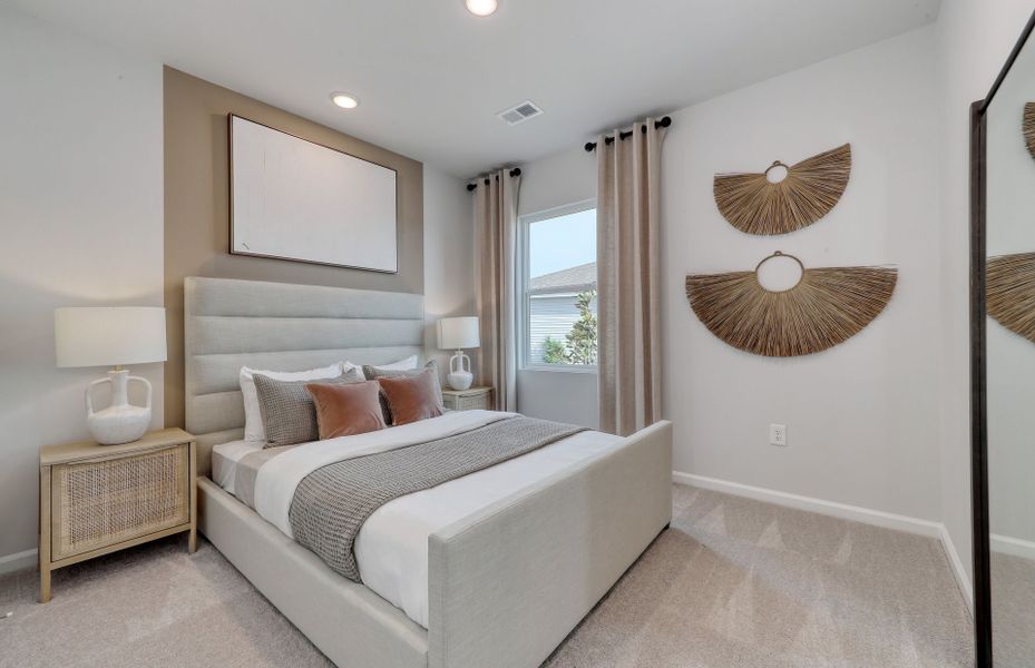 Furnished interior view inside a new home in Arcadia, Myrtle Beach (Image 8).