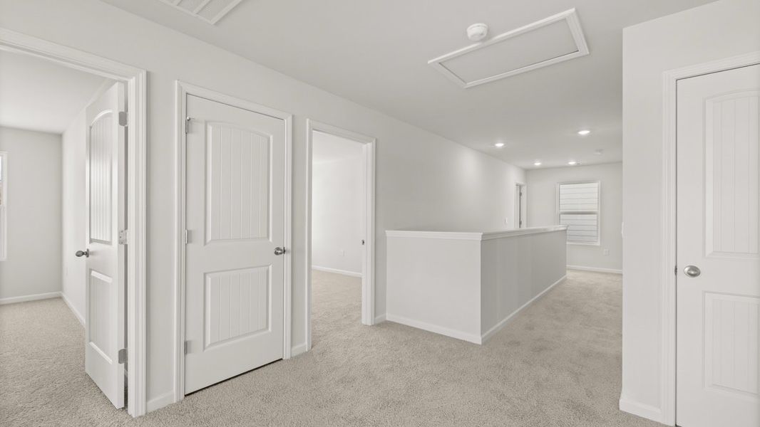 Representative unfurnished interior of a home built from the Fayette ll by D.R. Horton in Braselton Village, Braselton (Image 25).