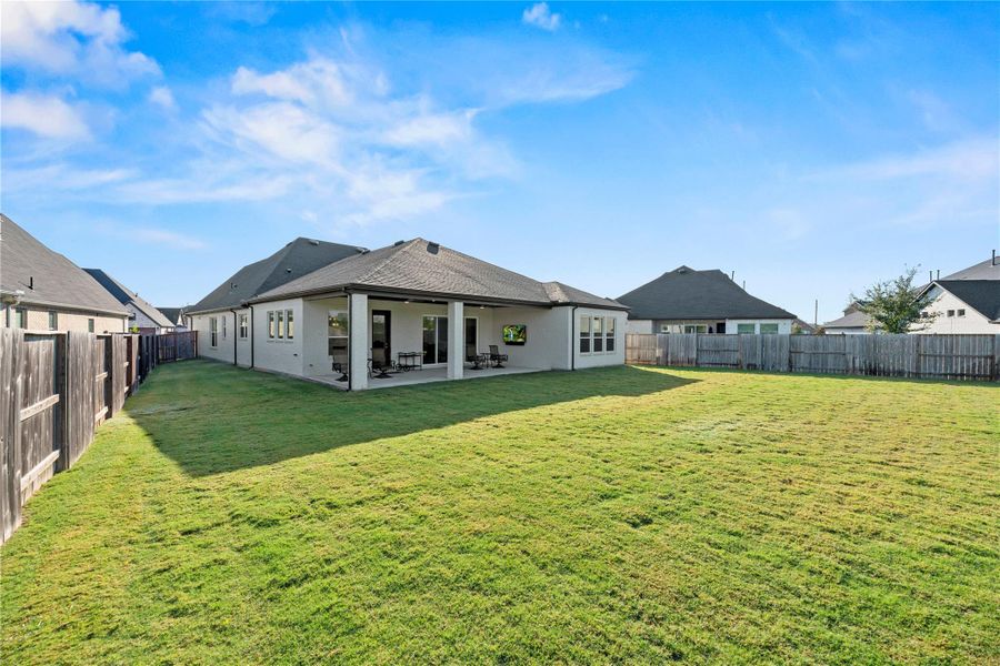 Front exterior of a new home in , Katy, TX, highlighting curb appeal (Image 23).