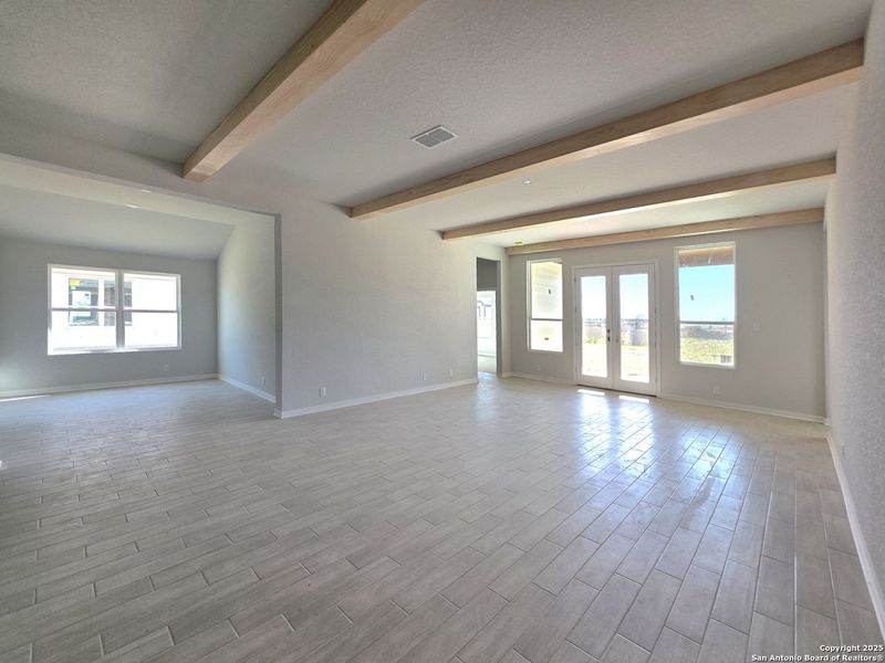 Image 27 of a home in The Heritage at Saddlebrook Ranch 70's.