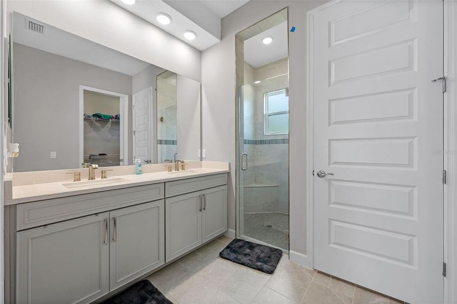 Furnished interior view inside a new home in Hampton Green at Providence, Davenport (Image 25).