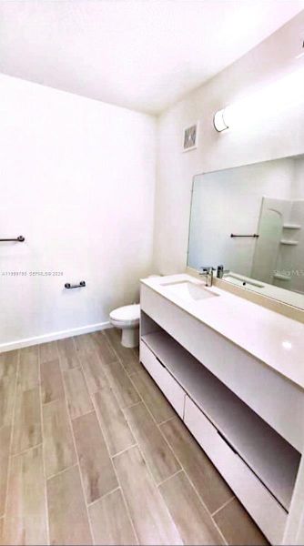 Image 13 of a home in .