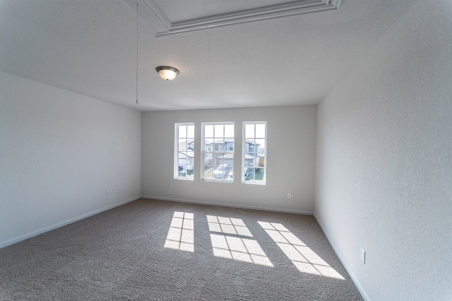 Spacious, unfurnished interior of a new home in Katzer Ranch, Converse (Image 12).