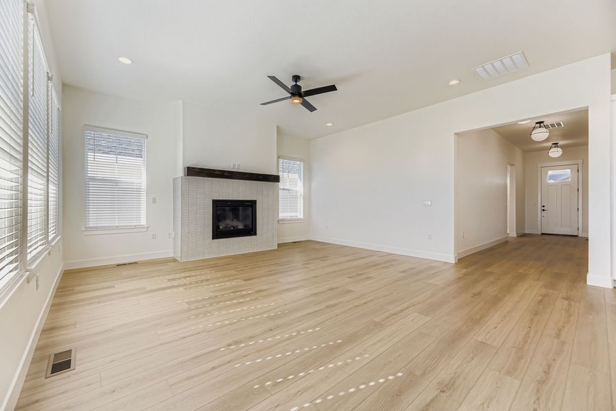 9046 S Shawnee - Living Area