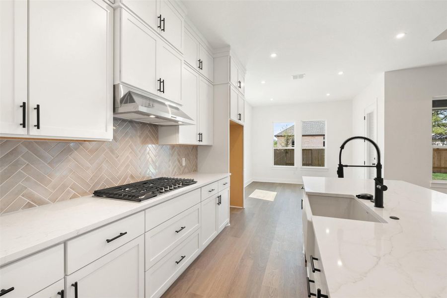 Furnished interior view inside a new home in Persimmon, Buda (Image 9).