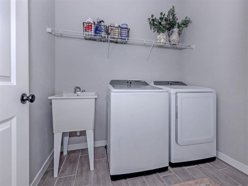 Image 27 of a home in . Image 27 of a home in .