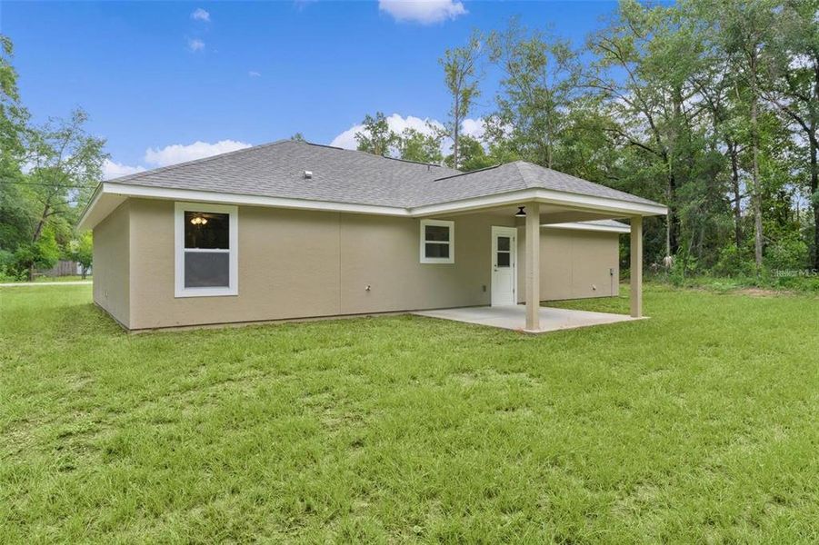 Exterior details and patio area of a home in , Ocklawaha (Image 17). Exterior details and patio area of a home in , Ocklawaha (Image 17).