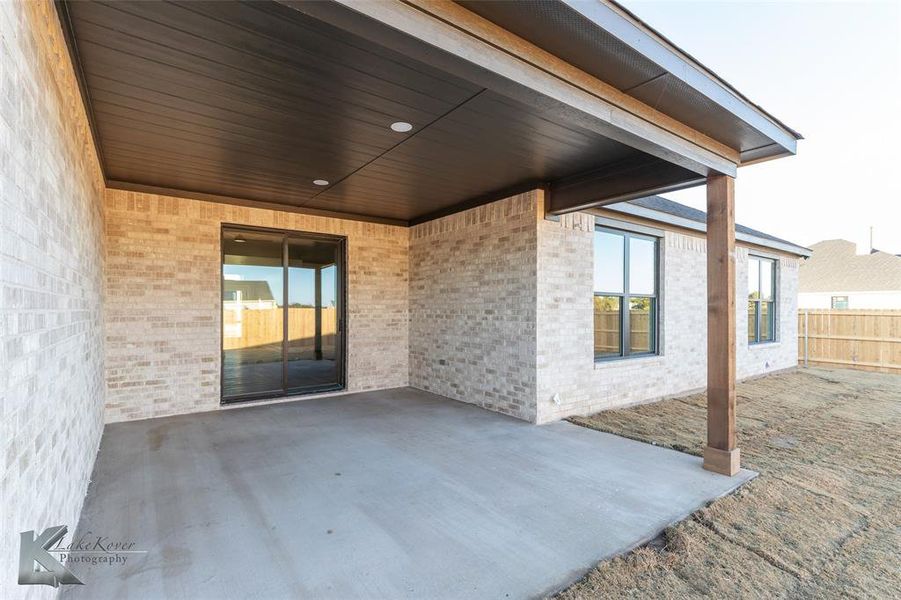 Exterior details and patio area of a home in , Abilene (Image 24).