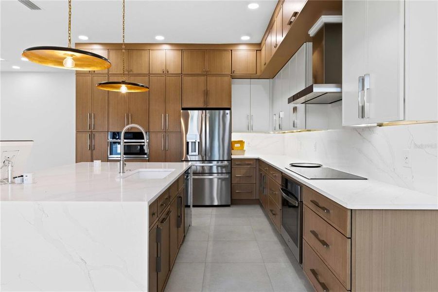 Furnished interior view inside a new home in , Plant City (Image 31).