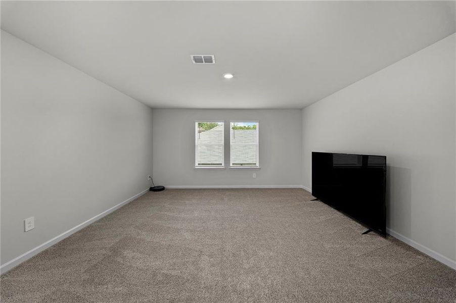 Spacious, unfurnished interior of a new home in , Canton (Image 25).