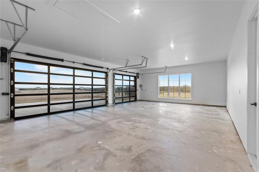 Spacious, unfurnished interior of a new home in , Cresson (Image 36).